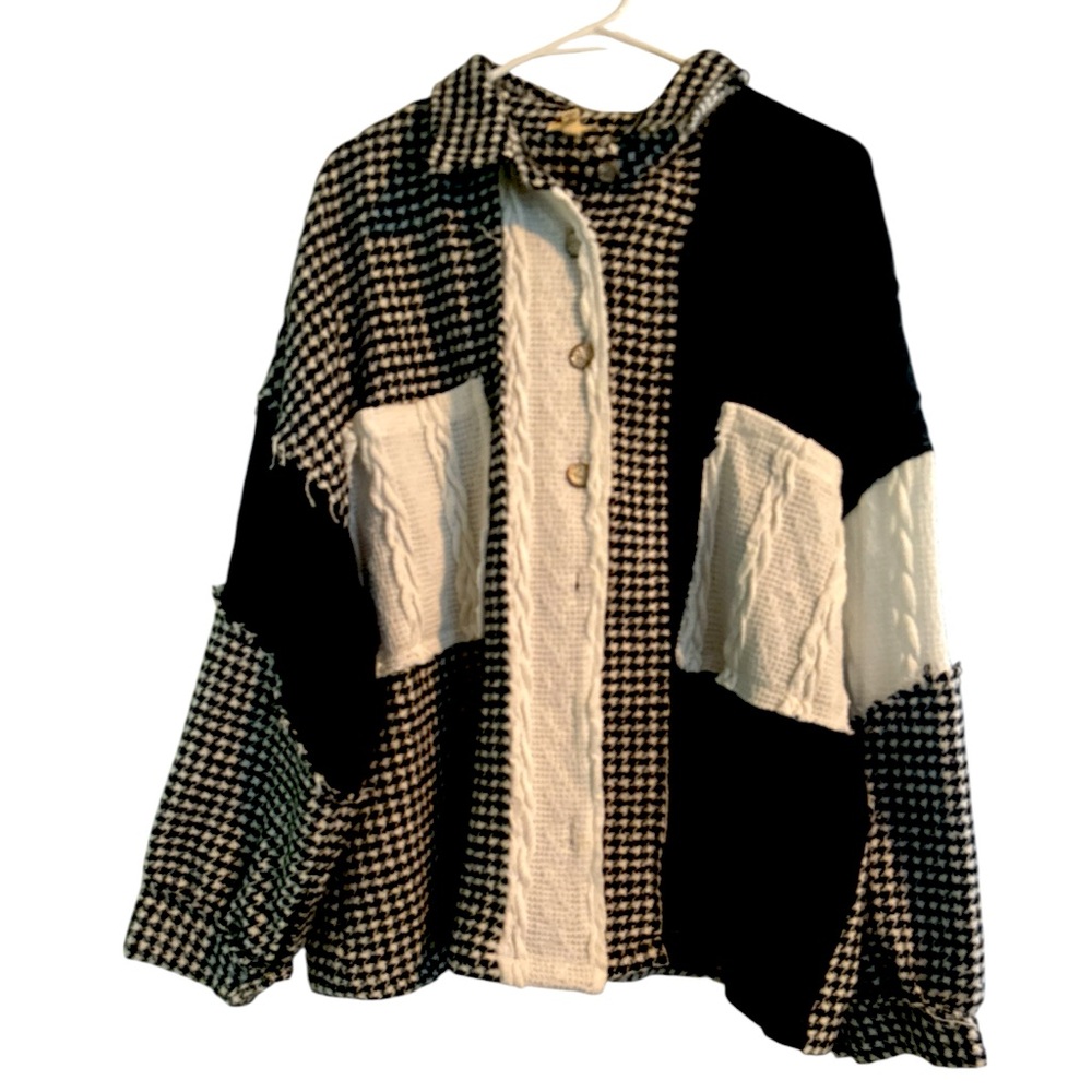 Shacket- black and white jacket loose fit size small button fits like xlarge